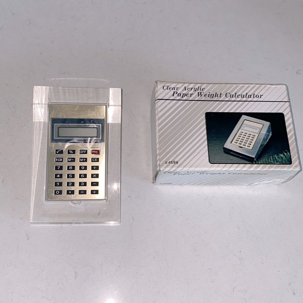 TAMUS CLEAR ACRYLIC PAPERWEIGHT CALCULATOR # 4586